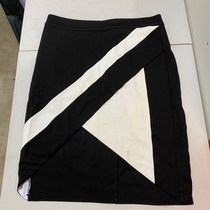 Bebe Color Block Black & White mini skirt L